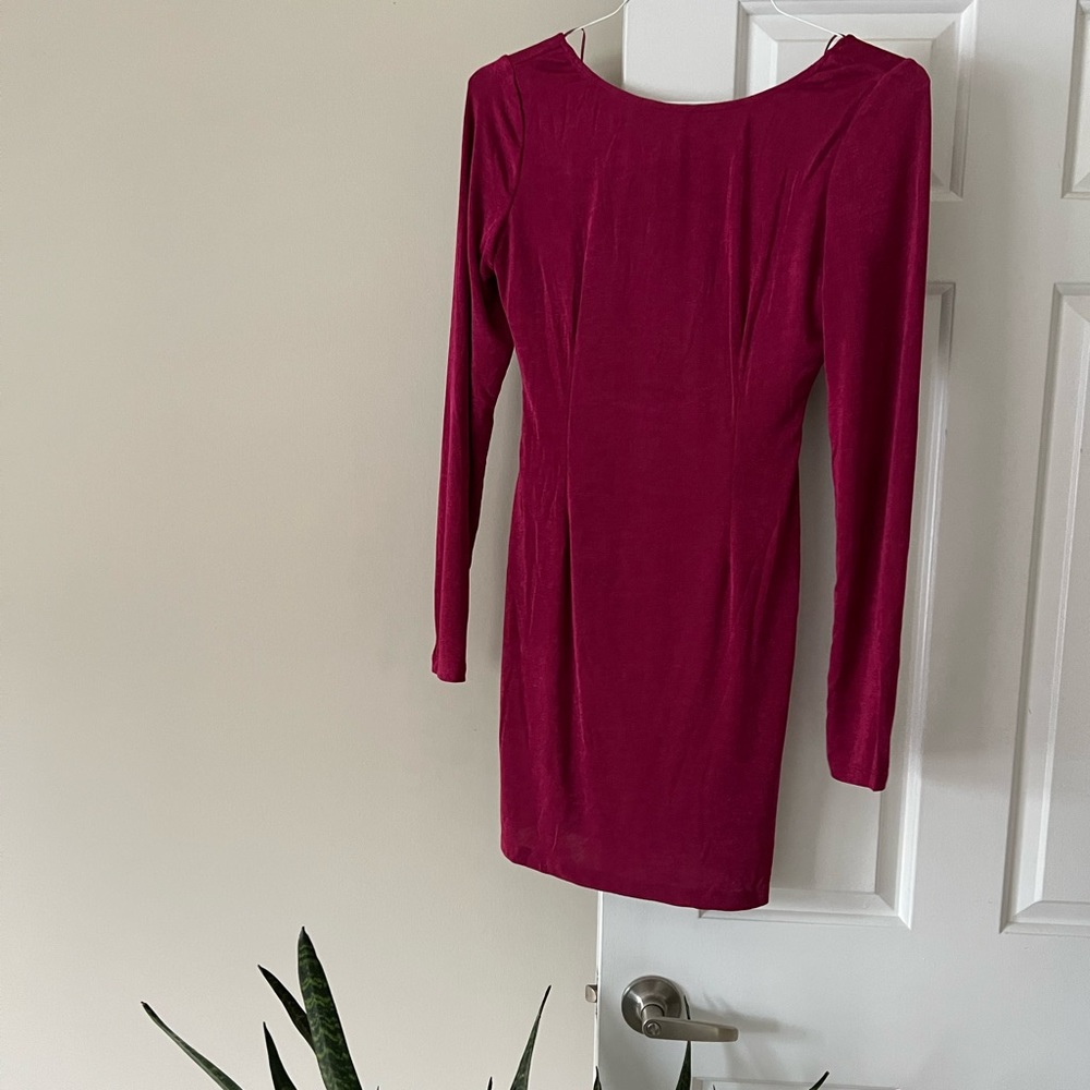 Backless knit bodycon dress